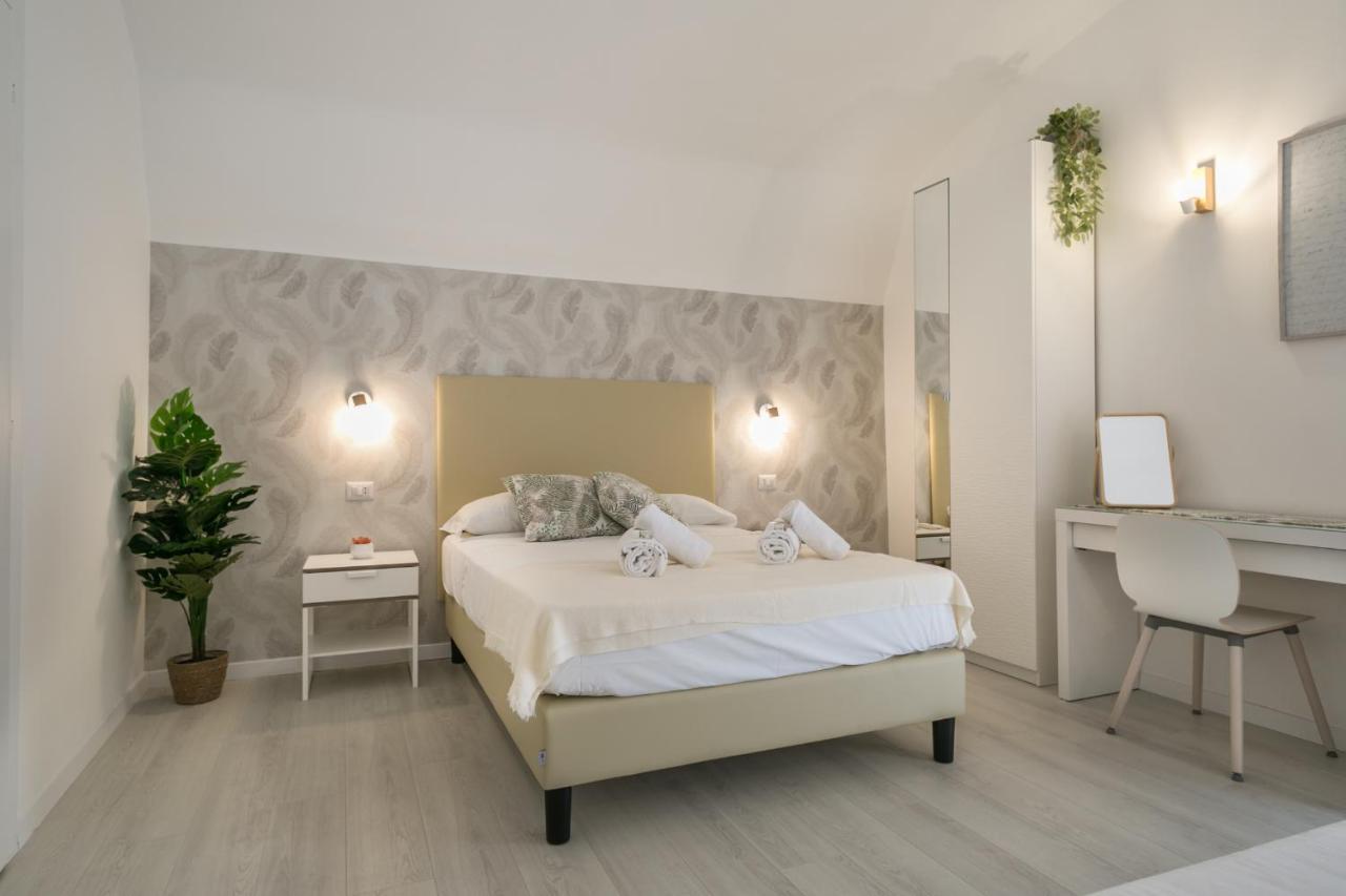 White Candia Guesthouse Рим Экстерьер фото